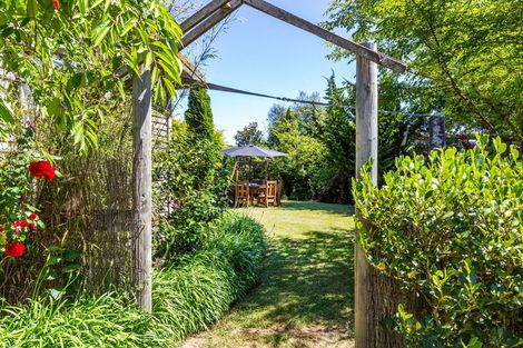 Photo of property in 819 Tukairangi Road, Acacia Bay, Taupo, 3385