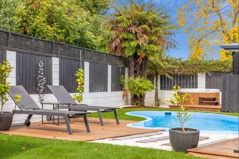 Photo of property in 262 Shakespeare Street, Leamington, Cambridge, 3432