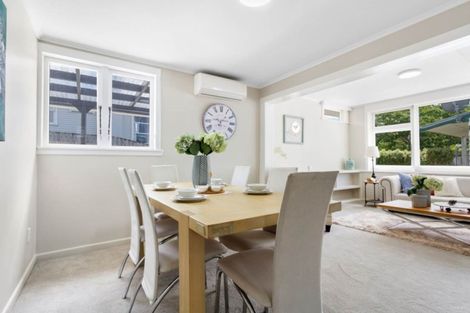 Photo of property in 2/42 Pomaria Road, Henderson, Auckland, 0610