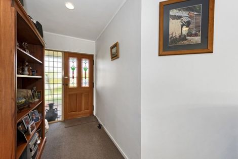 Photo of property in 6 Cromwell Drive, Fitzroy, Hamilton, 3206