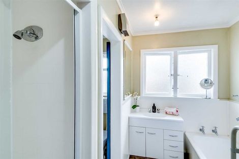 Photo of property in 152 Auckland Road, Greenmeadows, Napier, 4112