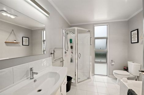 Photo of property in 34 Western Rise, Ohau, Levin, 5570