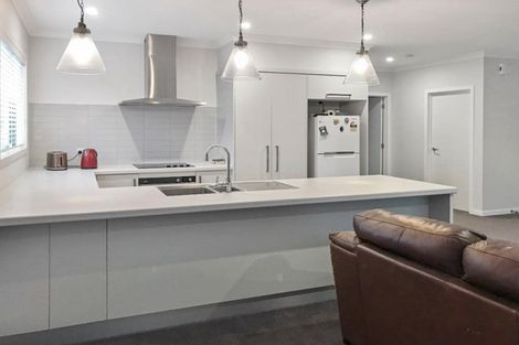 Photo of property in 7 Manganui Place, Te Awa, Napier, 4110