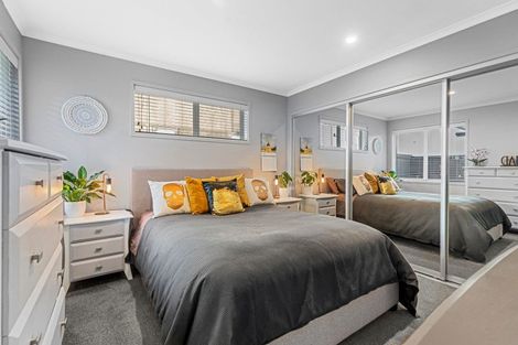 Photo of property in 26 Tiria Drive, Papamoa Beach, Papamoa, 3118