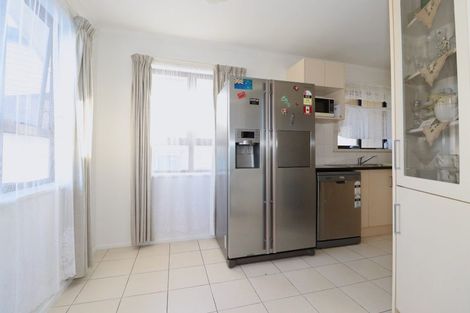 Photo of property in 5 Undine Street, Pakuranga, Auckland, 2010