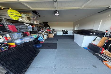 Photo of property in 36 Taikura Avenue, Red Beach, 0932