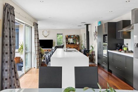 Photo of property in 30 Ash Avenue, Albert Town, Wanaka, 9305