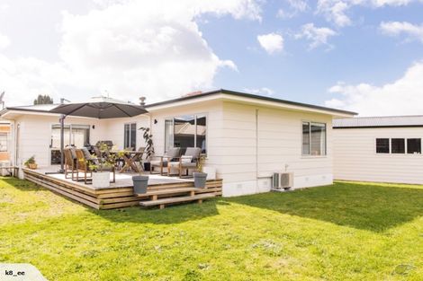 Photo of property in 52 Gloucester Road, Mount Maunganui, 3116