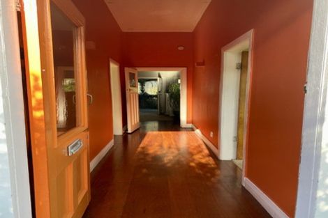 Photo of property in 2 Harper Street, Newtown, Wellington, 6021