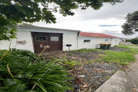 Photo of property in 304 Glengarry Road, Glen Eden, Auckland, 0602