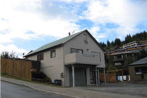 Photo of property in 237 Fernhill Road, Sunshine Bay, Queenstown, 9300