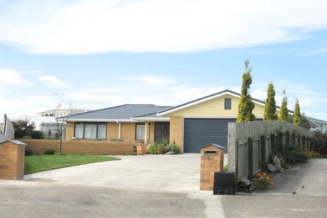 Photo of property in 23 Waharua Place, Tawhero, Whanganui, 4501