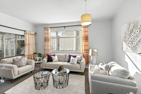 Photo of property in 9 Plunket Avenue, Petone, Lower Hutt, 5012