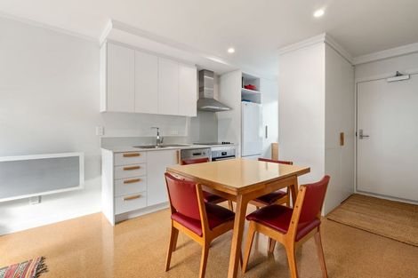 Photo of property in 7/16c Constable Street, Newtown, Wellington, 6021