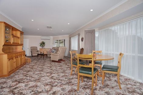 Photo of property in 6 Kimbolton Road, Feilding, 4702