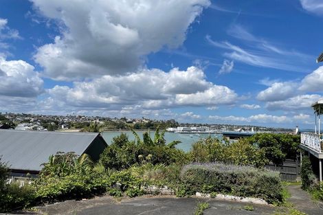 Photo of property in 2/19 Bucklands Beach Road, Bucklands Beach, Auckland, 2012