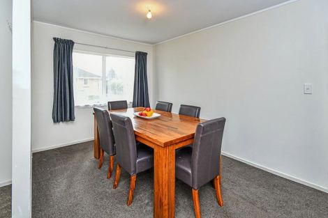Photo of property in 2/19 Cameron Street, Papakura, 2110