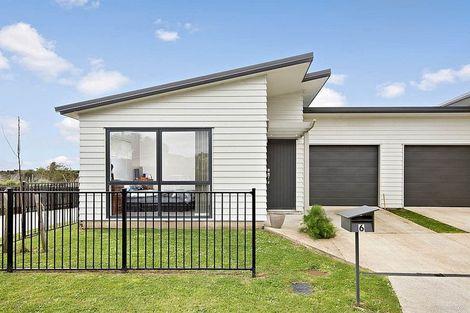 Photo of property in 6 Totara Meadows Court, Wiri, Auckland, 2104
