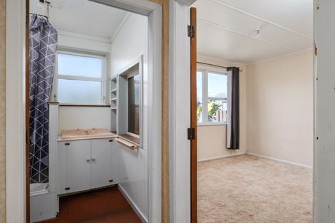 Photo of property in 42 Lytton Road, Riverdale, Gisborne, 4010