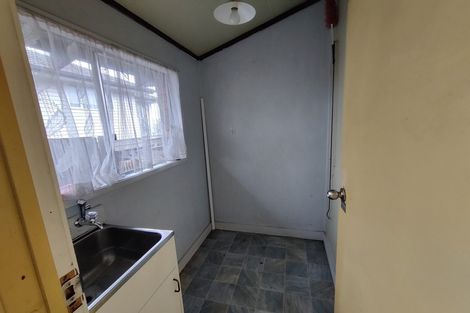 Photo of property in 2/3366 Great North Road, Glen Eden, Auckland, 0602