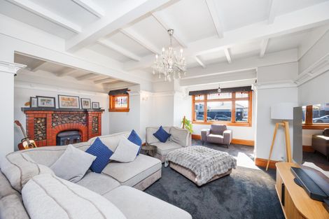 Photo of property in 116 Heretaunga Street, Palmerston North, 4414