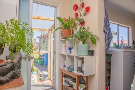 Photo of property in 18 Thompson Street, Greymouth, 7805