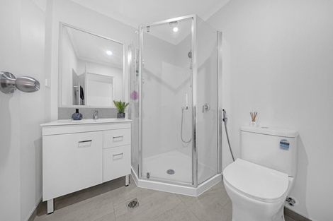 Photo of property in 14 Whareatua Avenue, Takanini, 2112