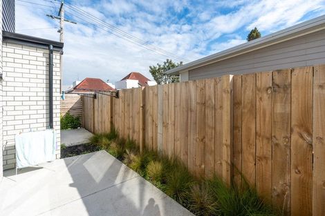 Photo of property in 1/12 Charlemont Street, Whitiora, Hamilton, 3200