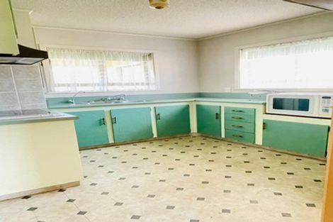 Photo of property in 27 Fernaig Street, Papakura, 2110