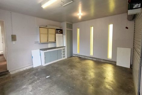 Photo of property in 27 Rushgreen Avenue, Pahurehure, Papakura, 2113