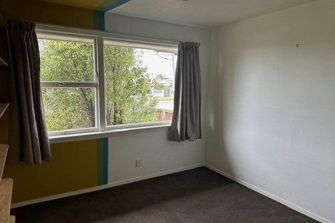 Photo of property in 90 Frensham Crescent, Woolston, Christchurch, 8062