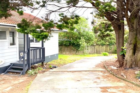 Photo of property in 3 Sabana Place, Unsworth Heights, Auckland, 0632