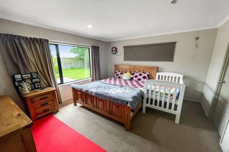 Photo of property in 8 Shirley Place, Huntington, Hamilton, 3210