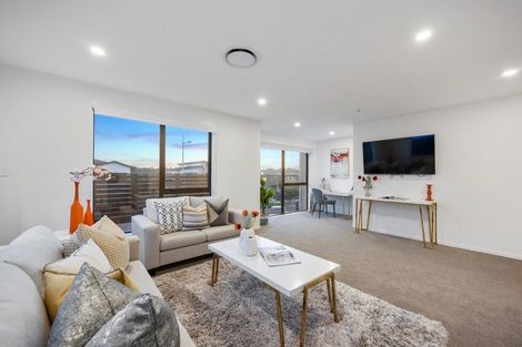 Photo of property in 7 Hanikura Street, Long Bay, Auckland, 0630