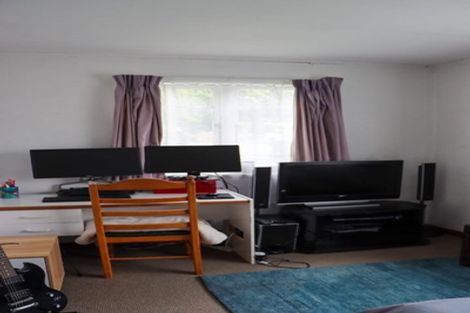 Photo of property in 9 Harris Road, Mount Wellington, Auckland, 1051