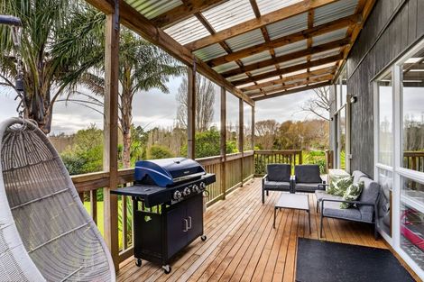 Photo of property in 16 Settlement Road, Kaiwaka, 0573