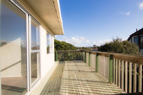 Photo of property in 2/52 Cherry Road, Bucklands Beach, Auckland, 2014