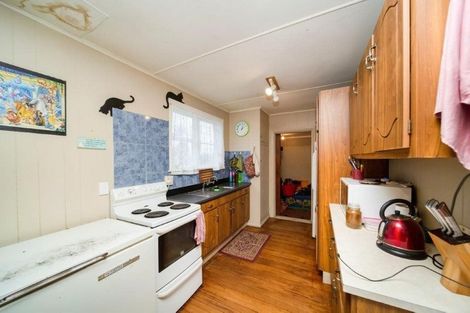 Photo of property in 178 South Road, Hawera, 4610