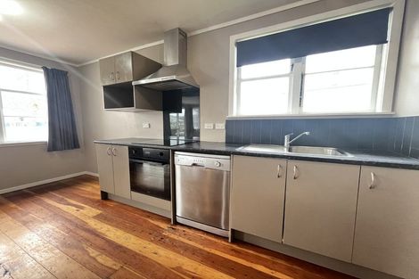 Photo of property in 33 Prouse Crescent, Naenae, Lower Hutt, 5011