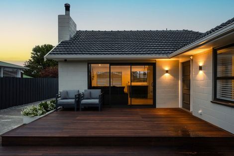 Photo of property in 88 Cotswold Avenue, Bishopdale, Christchurch, 8053