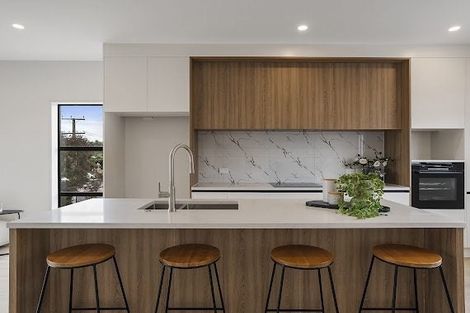 Photo of property in 1/191 Rathgar Road, Henderson, Auckland, 0610