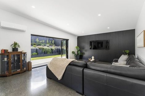 Photo of property in 28 Leathem Crescent, Pokeno, 2402