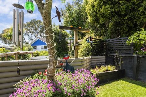 Photo of property in 1/45 Weatherly Road, Torbay, Auckland, 0630