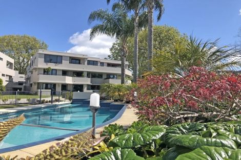 Photo of property in 4/2 Sixth Avenue, Tauranga, 3110