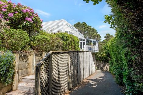 Photo of property in 10 Ardross Avenue, Khandallah, Wellington, 6035