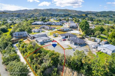 Photo of property in 6 Nikau Lane, Timberlea, Upper Hutt, 5018