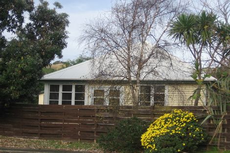 Photo of property in 12 Rodney Grove, Paraparaumu, 5032