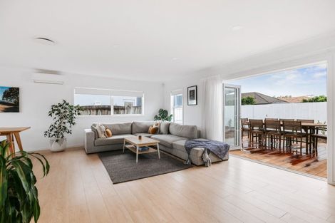 Photo of property in 85 Gravatt Road, Papamoa Beach, Papamoa, 3118