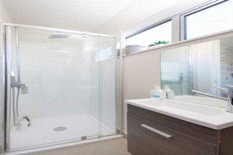 Photo of property in 35/11 Ray Small Drive, Papakura, 2110