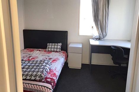 Photo of property in 135d Waltham Road, Sydenham, Christchurch, 8023